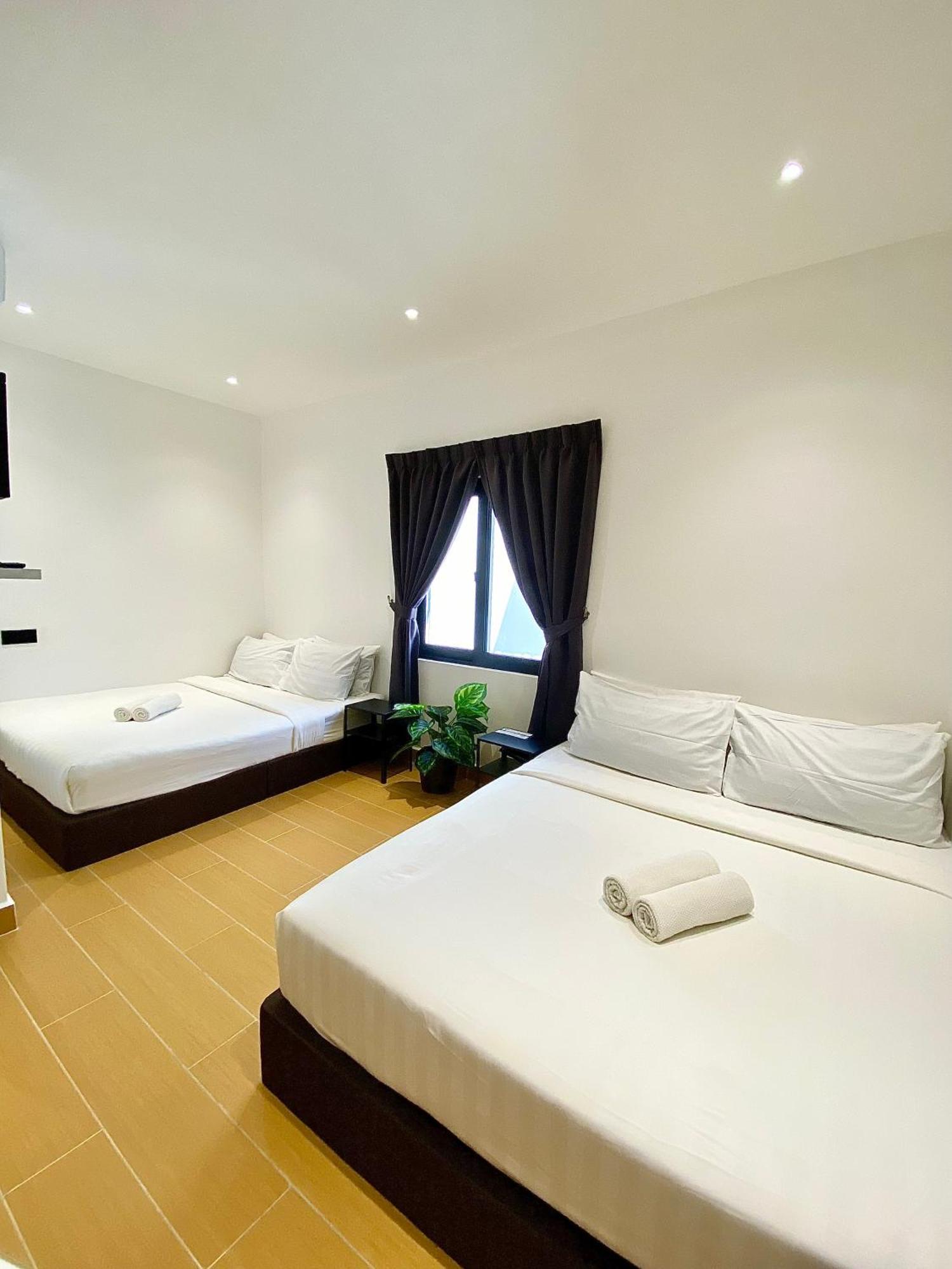 The 6N By Sky Hive Hotel George Town  Kültér fotó