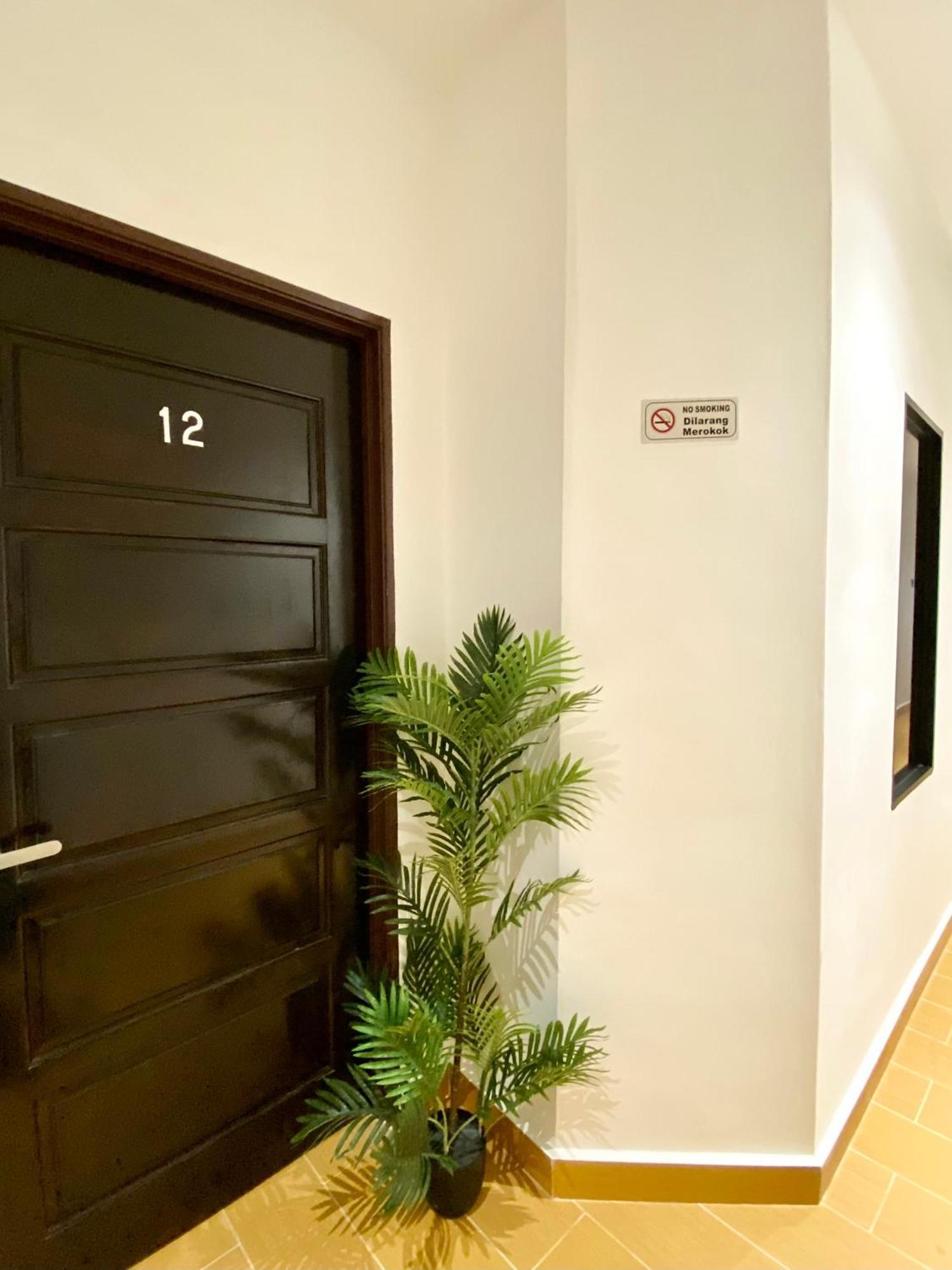 The 6N By Sky Hive Hotel George Town  Kültér fotó